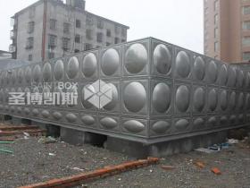 貴州不銹鋼水箱廠家直銷，專業(yè)定制各類水箱，滿足您的需求。